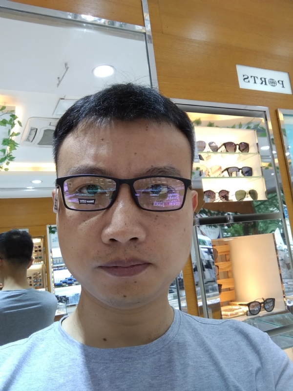 冰羽蓝的第一张照片--大连相亲服务中心