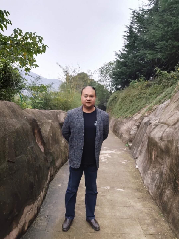 玉竹的第三张照片--大连相亲服务中心