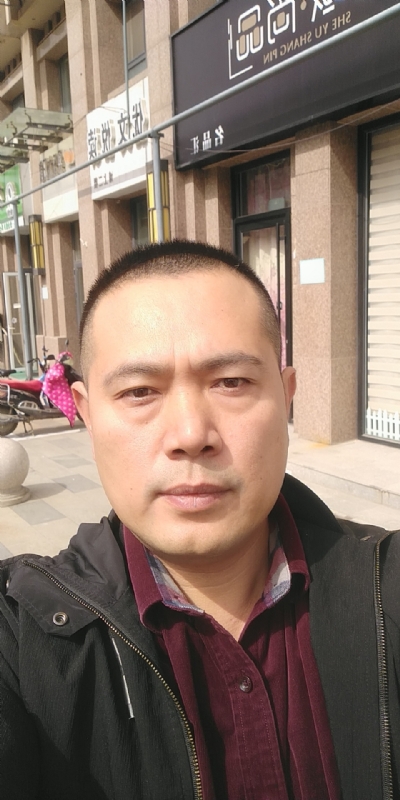 Happpy的第一张照片--大连相亲服务中心