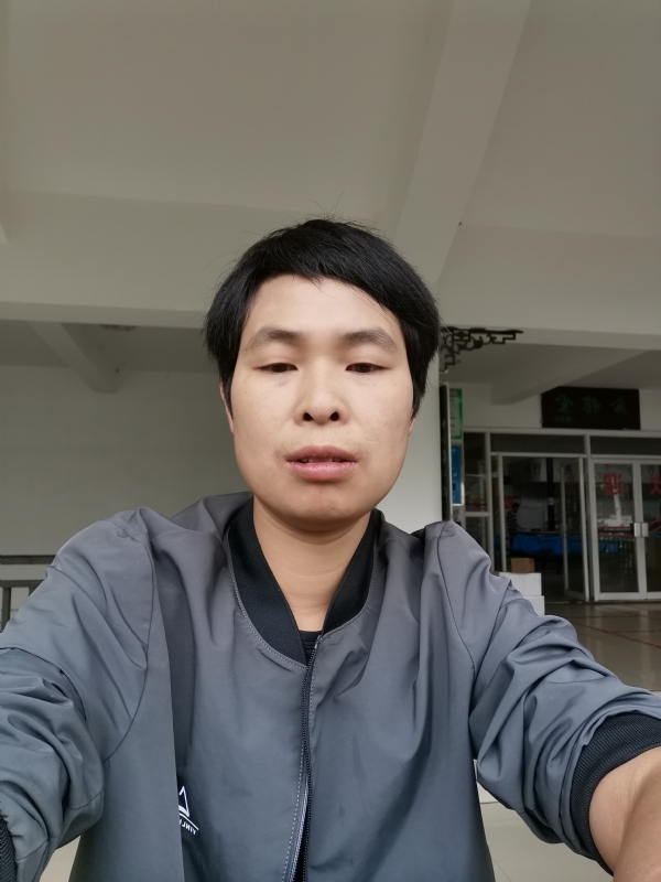 刘志强的第一张照片--大连相亲服务中心