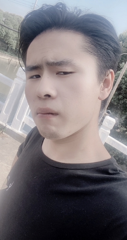 权的第一张照片--大连相亲服务中心