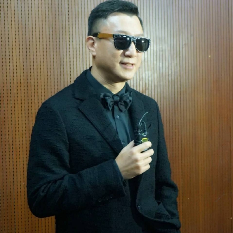 翔先生的第一张照片--大连相亲服务中心