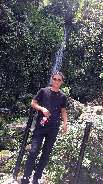 Someday的第一张照片--大连相亲服务中心