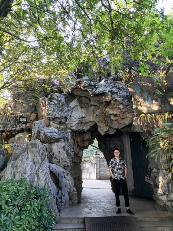 萍水相逢晏的第二张照片--大连相亲服务中心