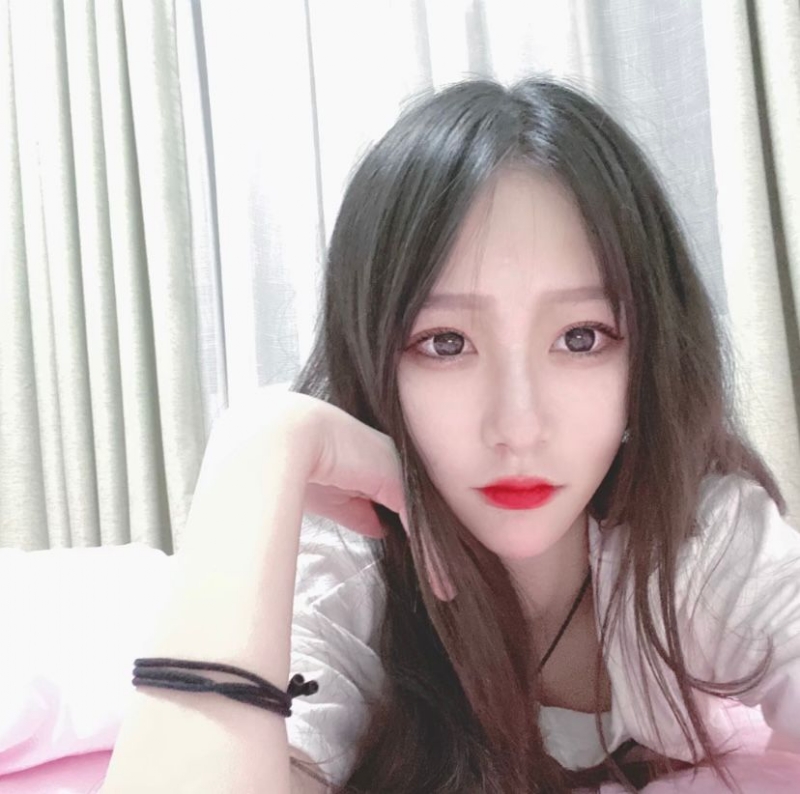 夢怡的第一张照片--大连相亲服务中心