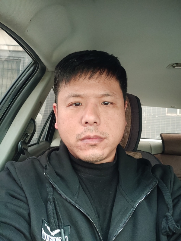 田立城的第一张照片--大连相亲服务中心