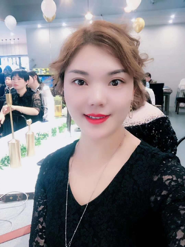 CY的第三张照片--大连相亲服务中心