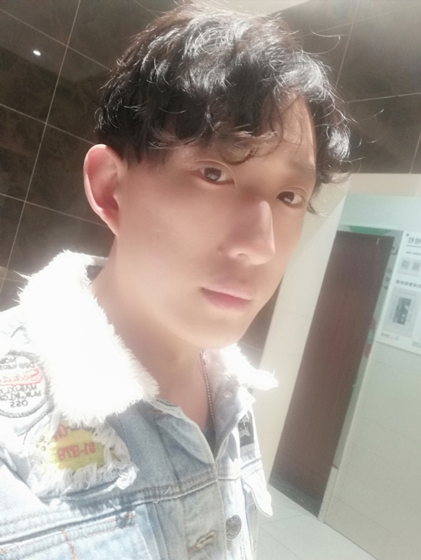 鲸落ii的第二张照片--大连相亲服务中心