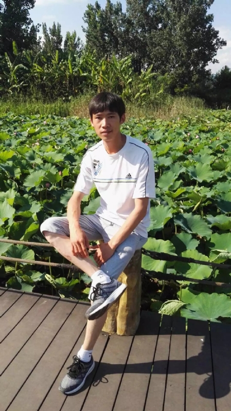 洛佐山娃的第一张照片--大连相亲服务中心