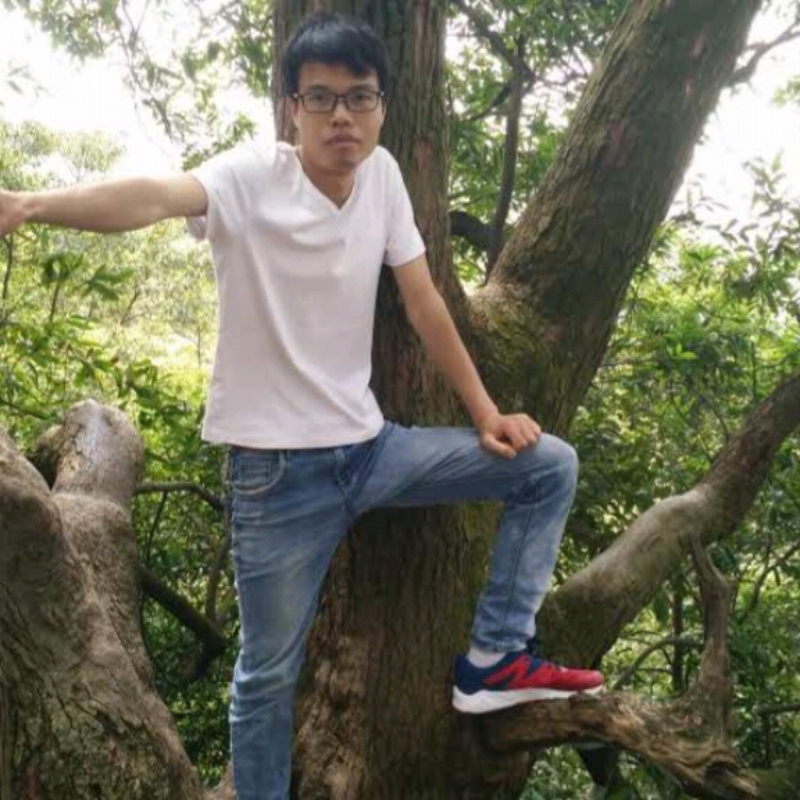 纯情男儿的第一张照片--大连相亲服务中心