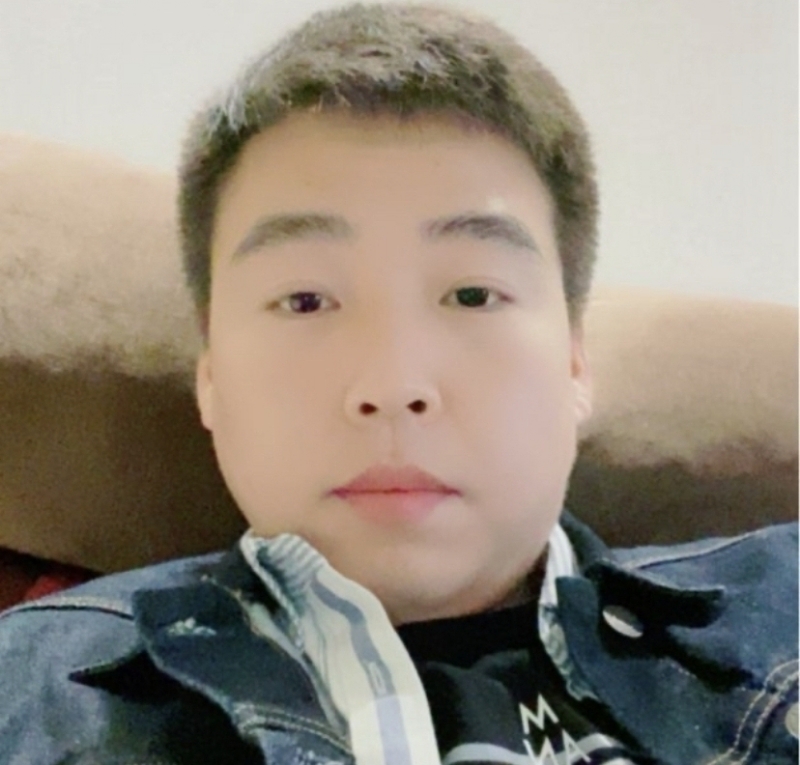 痞子涛的第一张照片--大连相亲服务中心