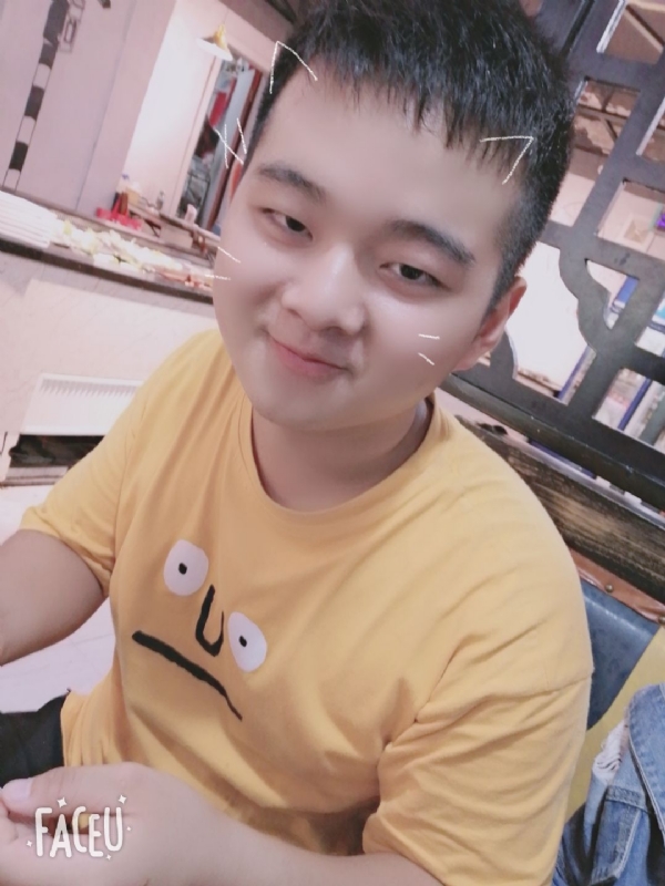 小源小源的第一张照片--大连相亲服务中心