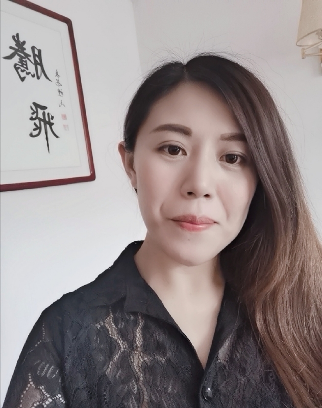 weiwei的第一张照片--大连相亲服务中心