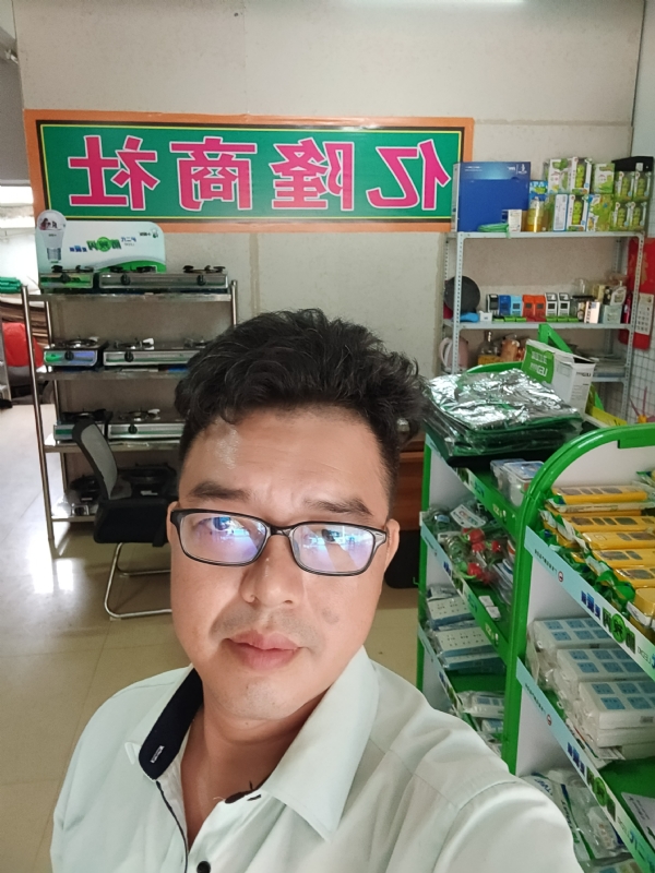 亿隆的第三张照片--大连相亲服务中心