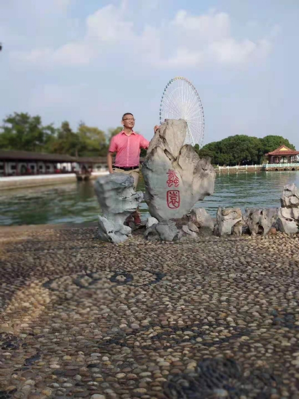 单翼天使的第一张照片--大连相亲服务中心