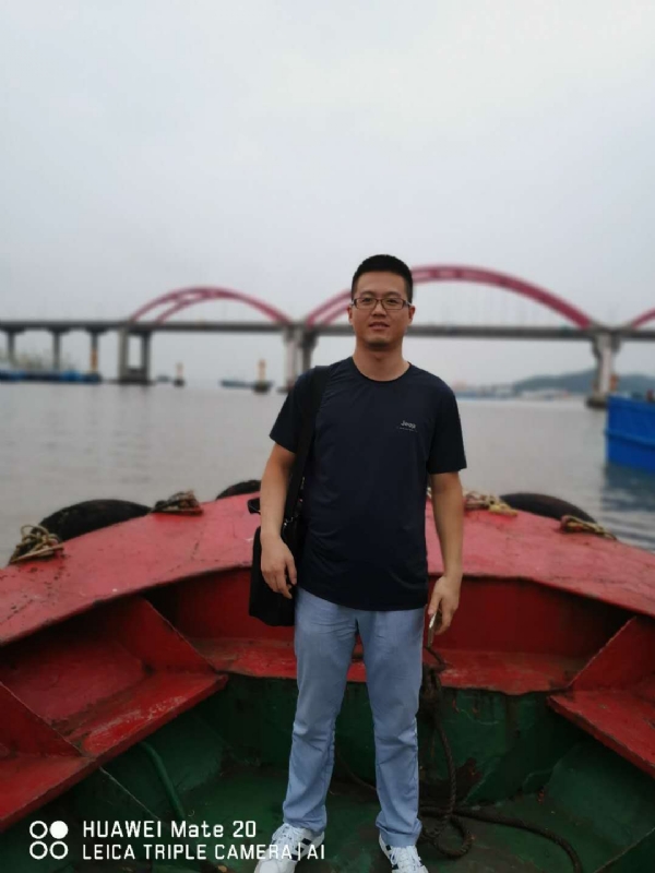 转角的第一张照片--大连相亲服务中心