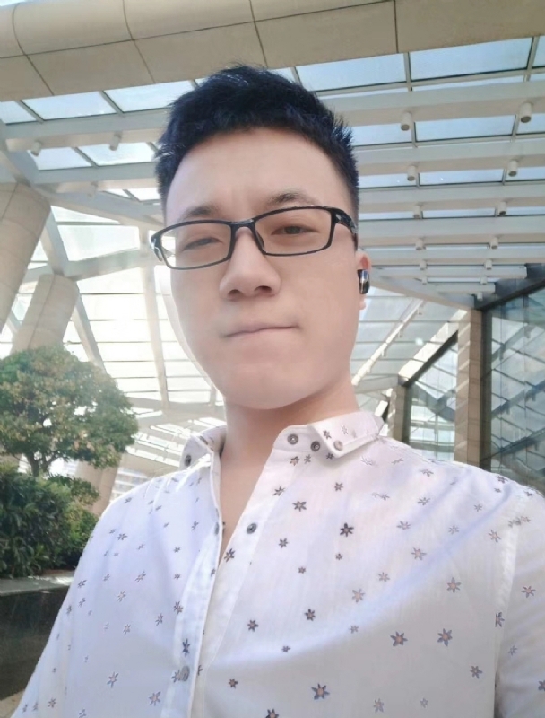 你是人间四月天的第一张照片--大连相亲服务中心