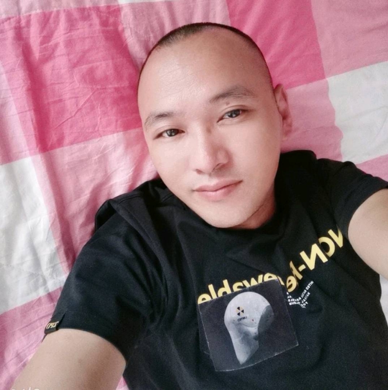 求脱单的第一张照片--大连相亲服务中心