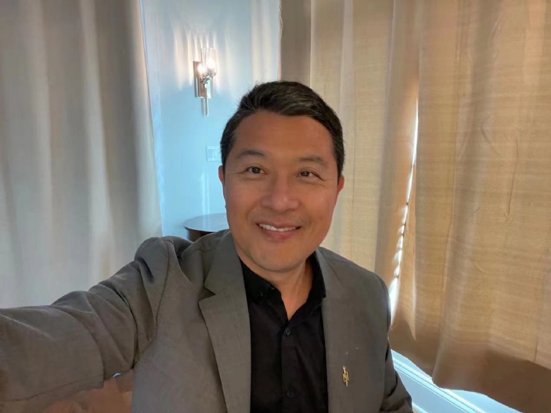 笑看风云的第一张照片--大连相亲服务中心