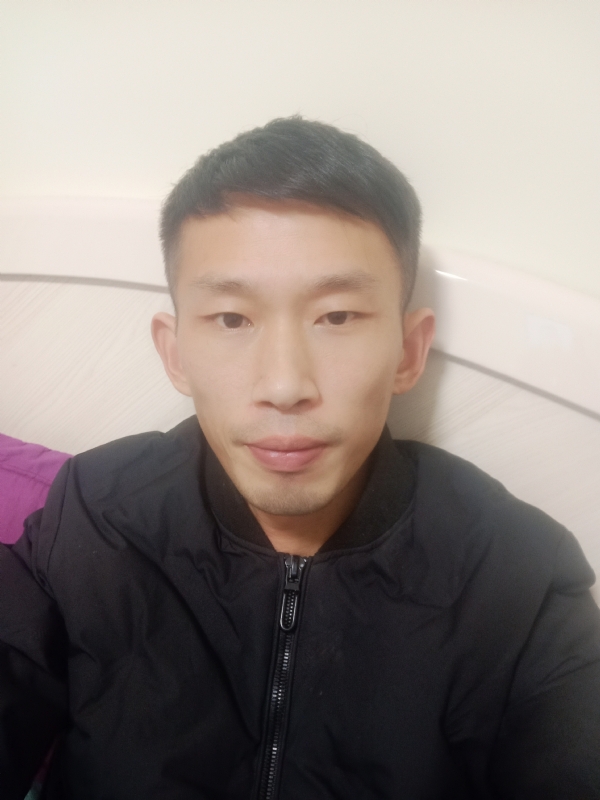 亮儿的第一张照片--大连相亲服务中心