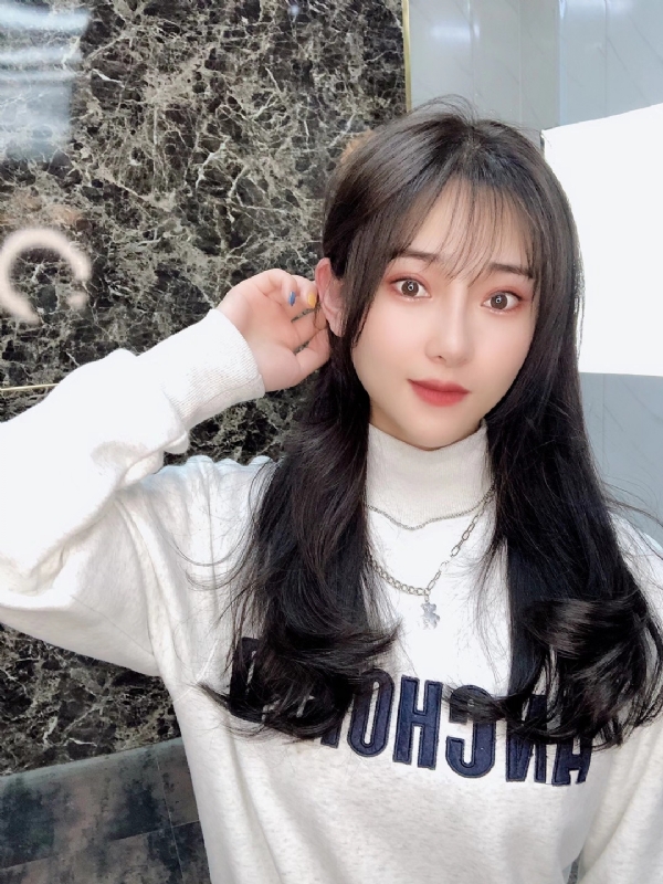 思思的第一张照片--大连相亲服务中心