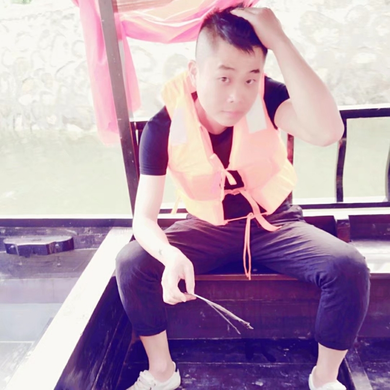 乔七的第一张照片--大连相亲服务中心