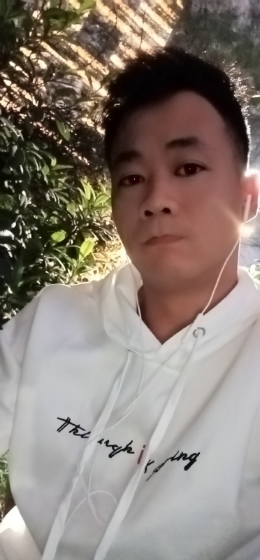 冷殇的第一张照片--大连相亲服务中心