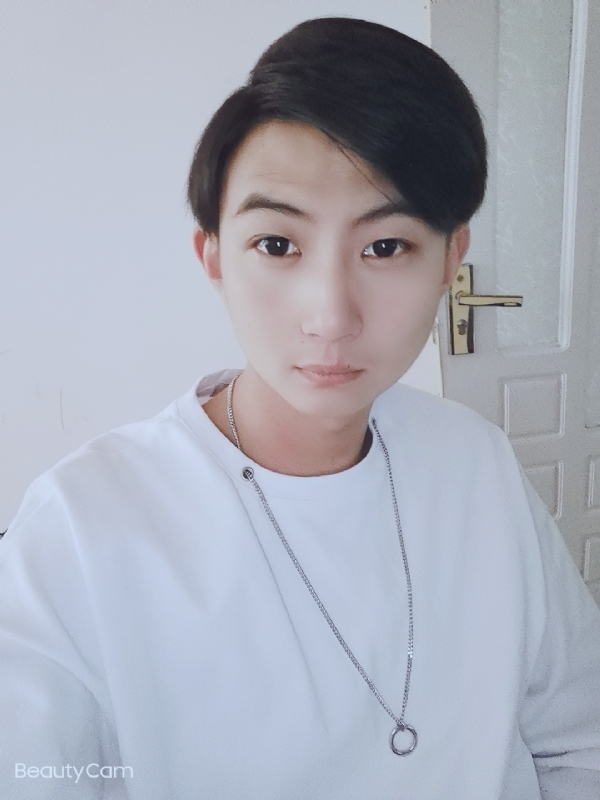 漠然的第五张照片--大连相亲服务中心