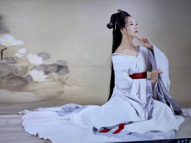 蓝天白云的第二张照片--大连相亲服务中心