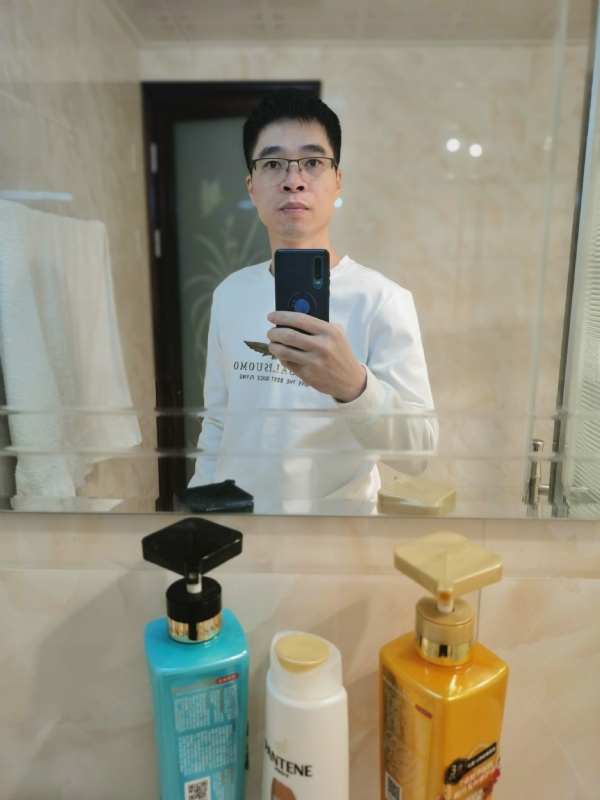 期待缘分的第二张照片--大连相亲服务中心