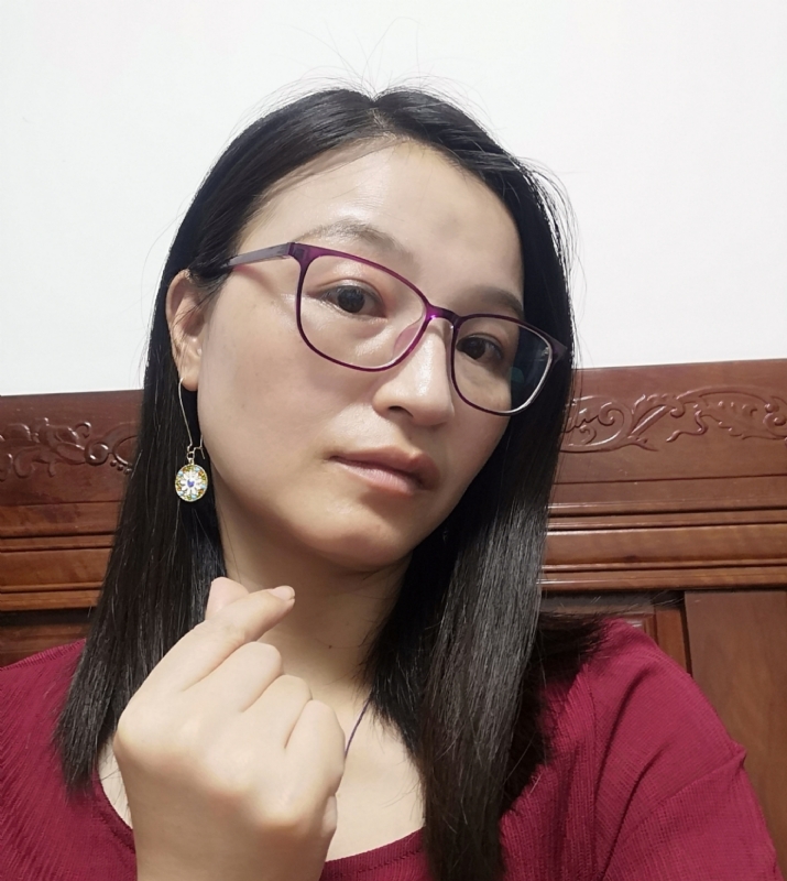 妹叮的第一张照片--大连相亲服务中心