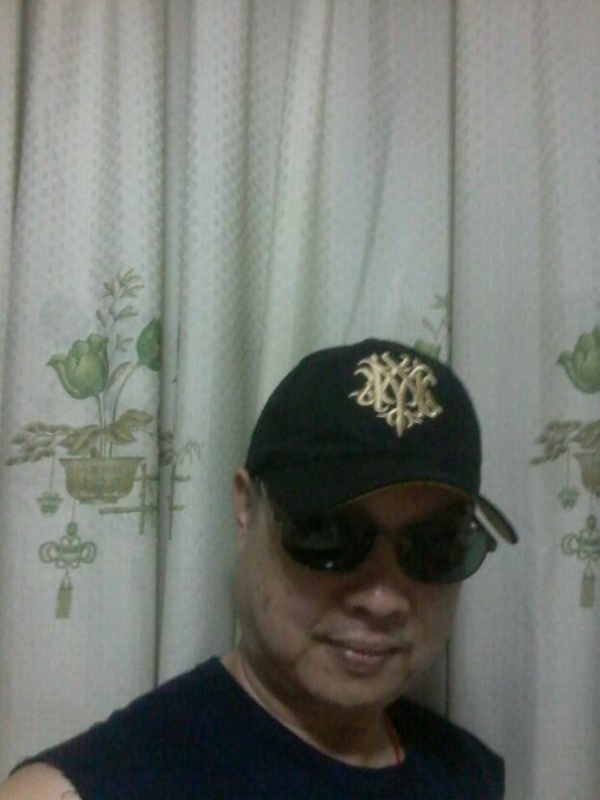 时尚厨男的第一张照片--大连相亲服务中心