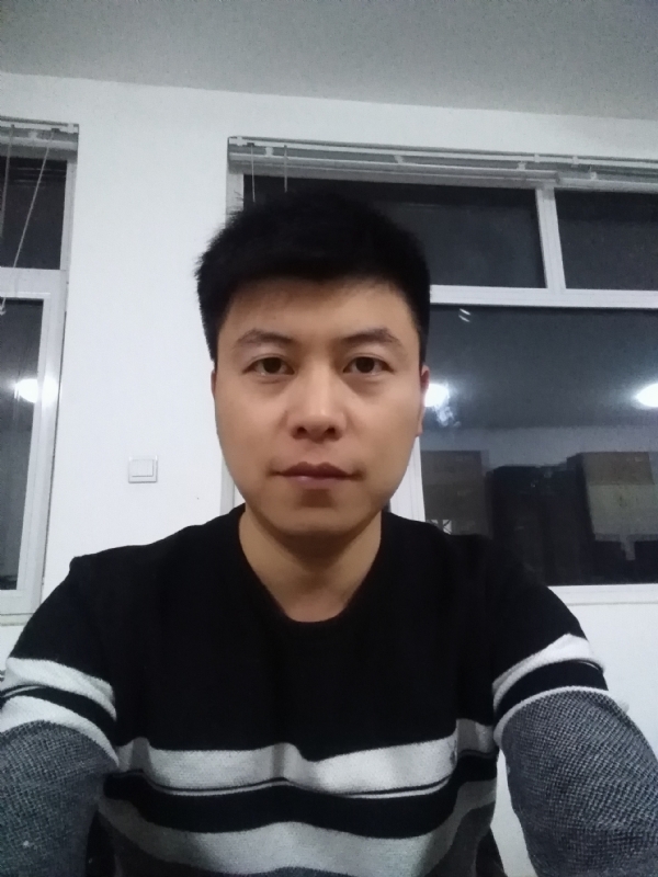 呵呵的第二张照片--大连相亲服务中心