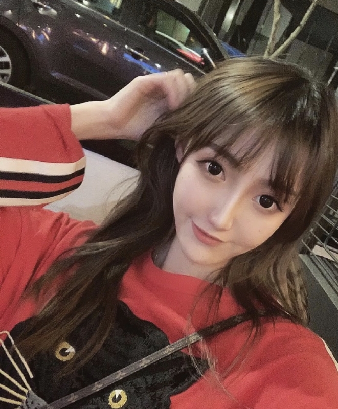 安娜的第一张照片--大连相亲服务中心