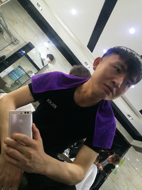 未来可期的我的第四张照片--大连相亲服务中心