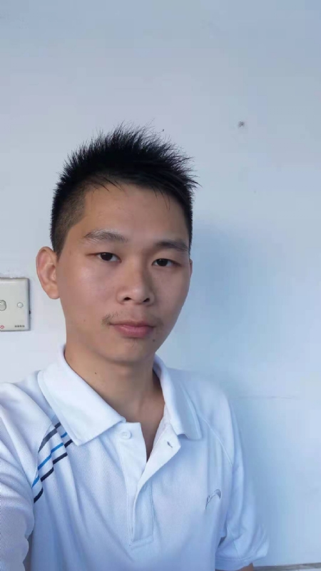 雨潇飞的第一张照片--大连相亲服务中心