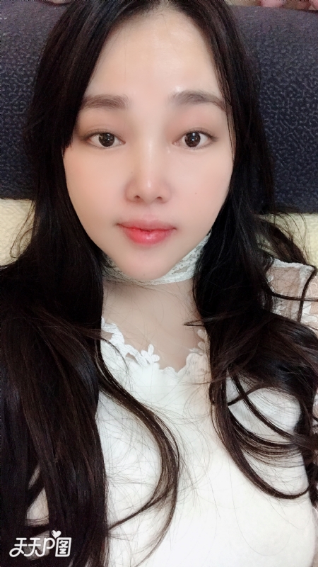 颜如玉的第一张照片--大连相亲服务中心