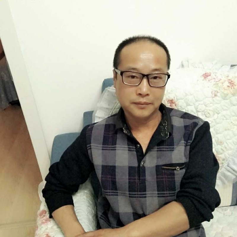 大海的第一张照片--大连相亲服务中心