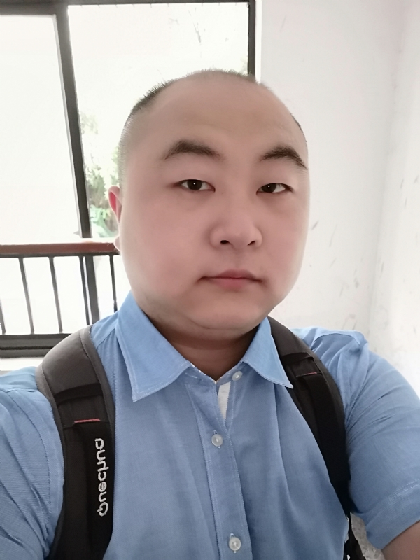 火炎月的第一张照片--大连相亲服务中心