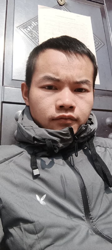 不离不弃的第一张照片--大连相亲服务中心