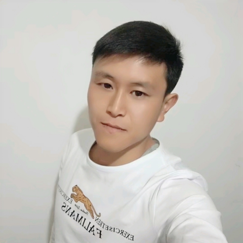 小雨滔滔的第一张照片--大连相亲服务中心