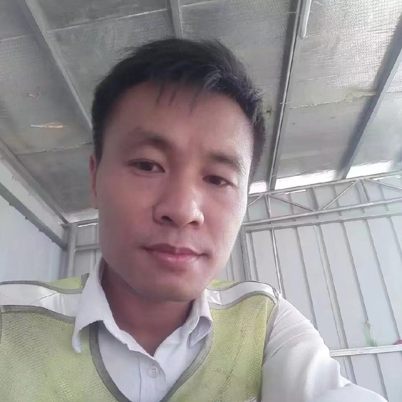 小马哥的第一张照片--大连相亲服务中心