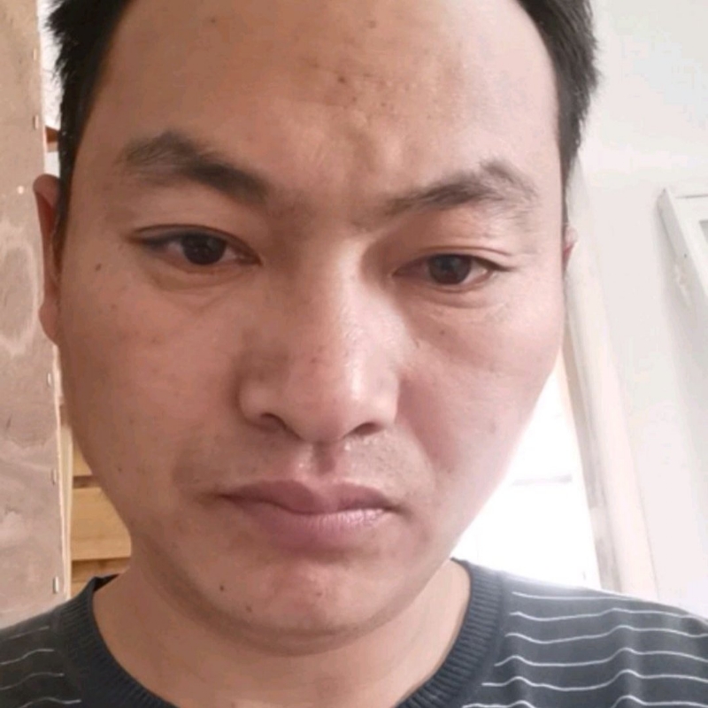 黎离的第一张照片--大连相亲服务中心