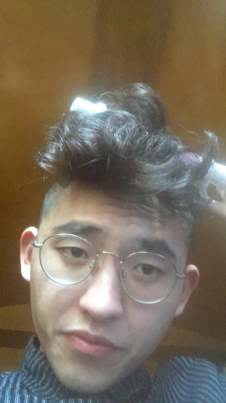 猪有皮的第一张照片--大连相亲服务中心