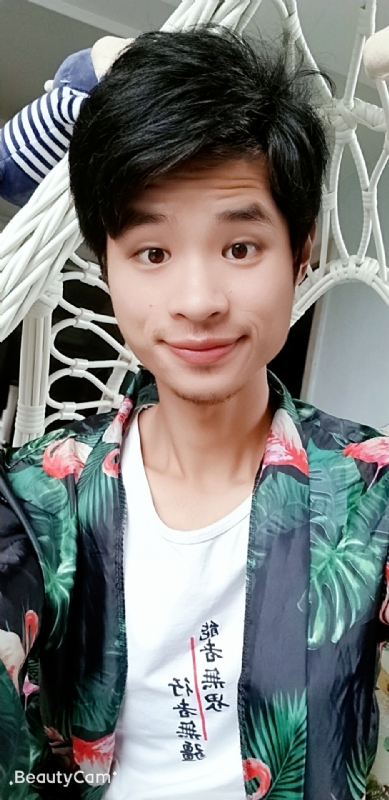 靠谱在联系的第一张照片--大连相亲服务中心