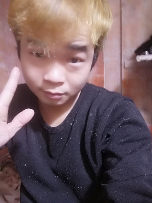 晴天的第三张照片--大连相亲服务中心