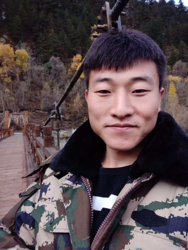 叁叁肆的第一张照片--大连相亲服务中心