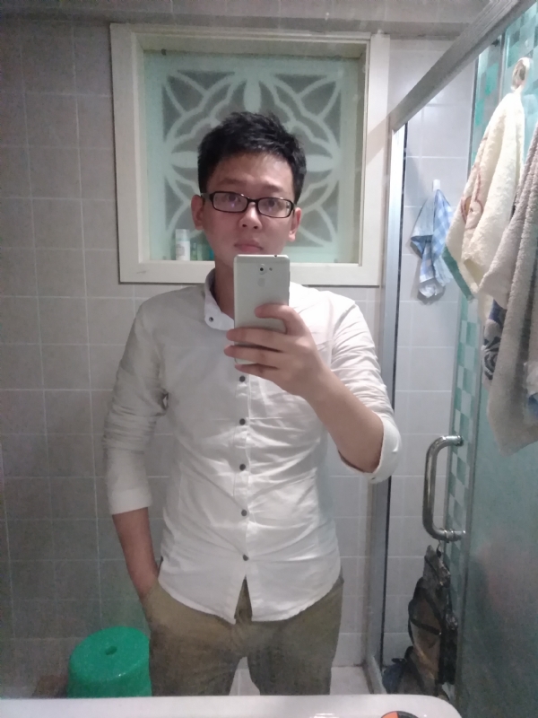 花谢魂伤的第二张照片--大连相亲服务中心