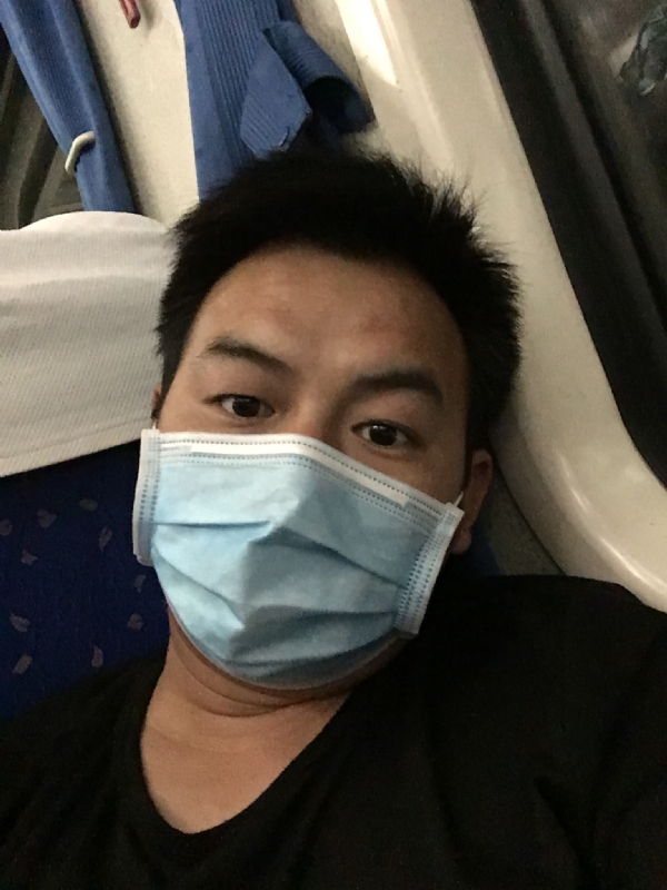 换掉发型的第一张照片--大连相亲服务中心