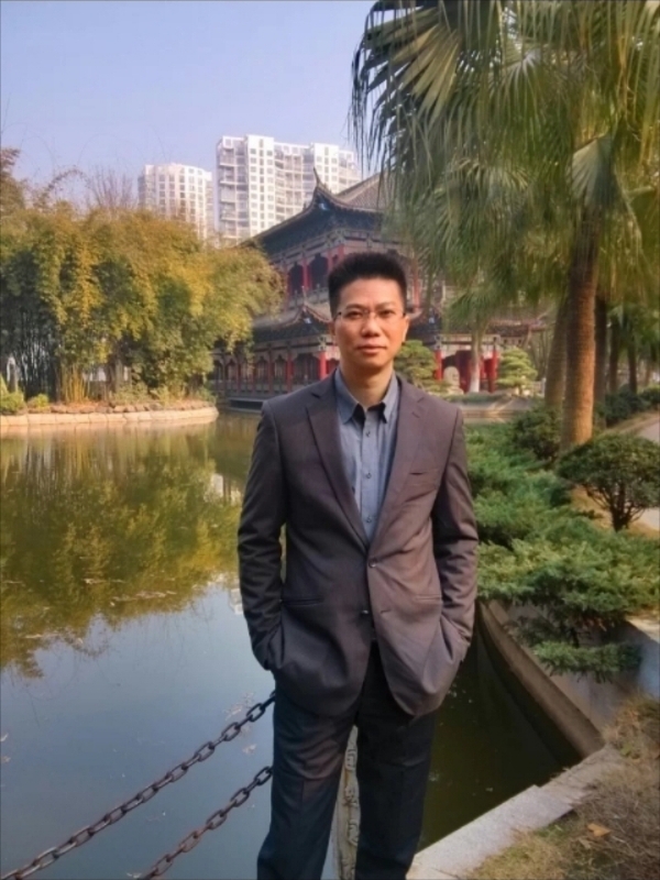 chen的第一张照片--大连相亲服务中心